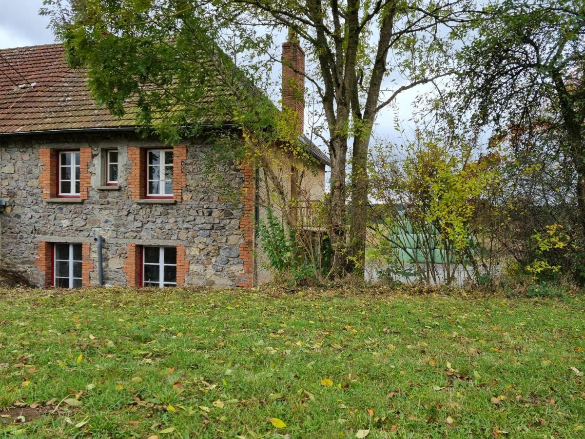 Le Montaurier Combrailles Exterior foto